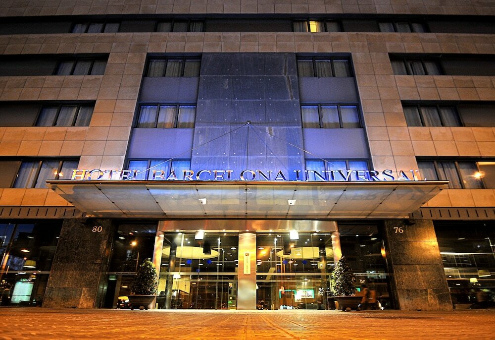 Фото Hotel Barcelona Universal