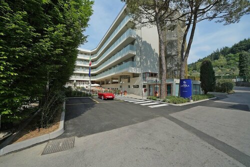 Внешний вид отеля Bike Hotel La Perla в Гарде, фото 5