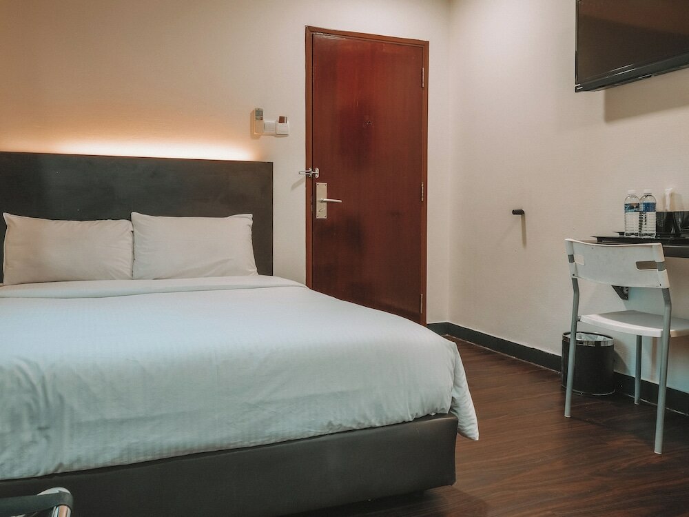 Фото L Hotel @ 51 Desker