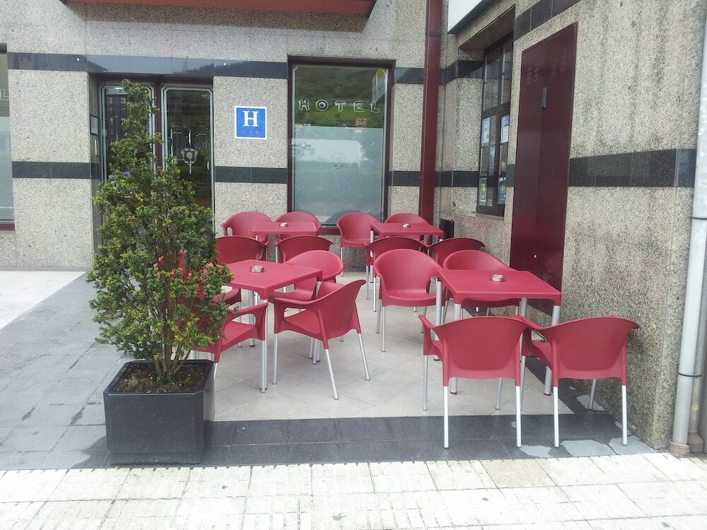 Фото Hotel Idh Angel