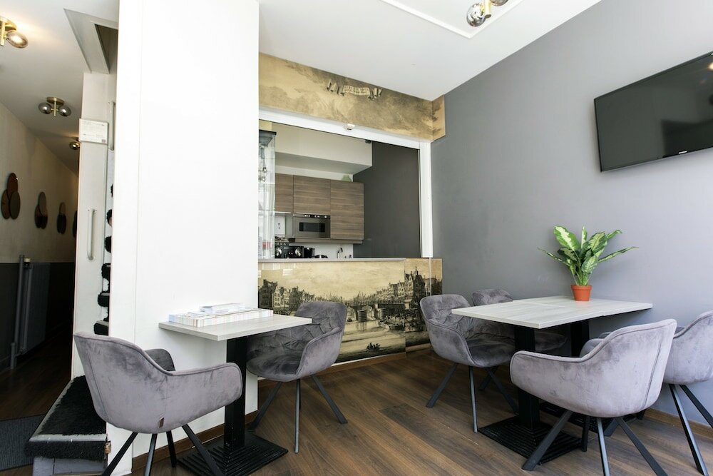 Фото Quentin Golden Bear Hotel