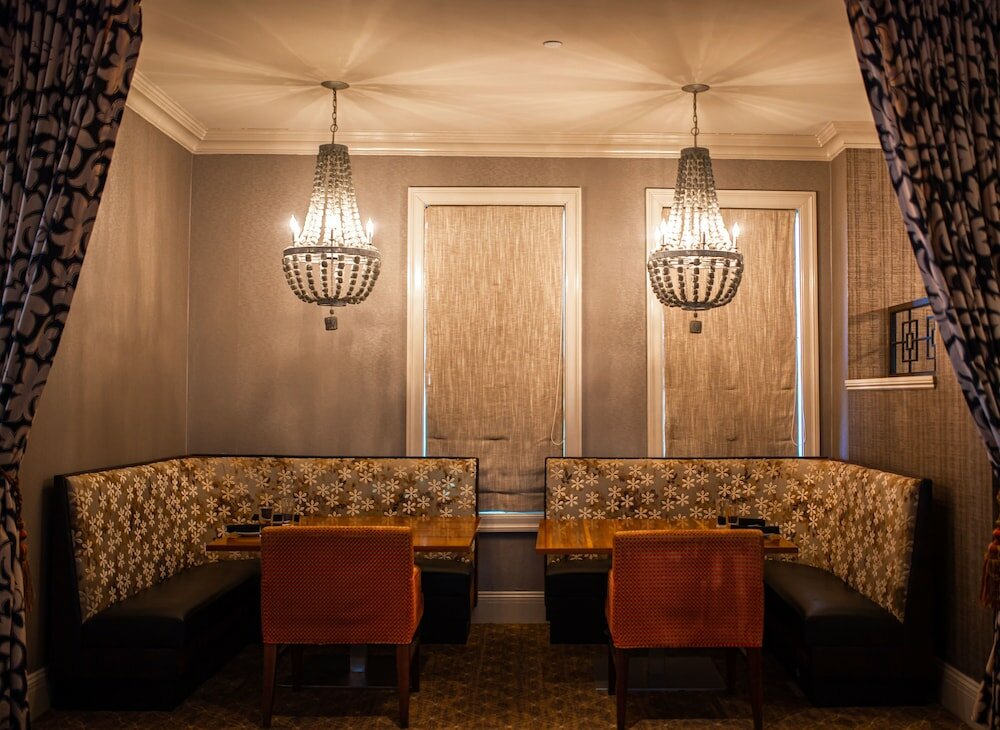 Фото White House Hotel