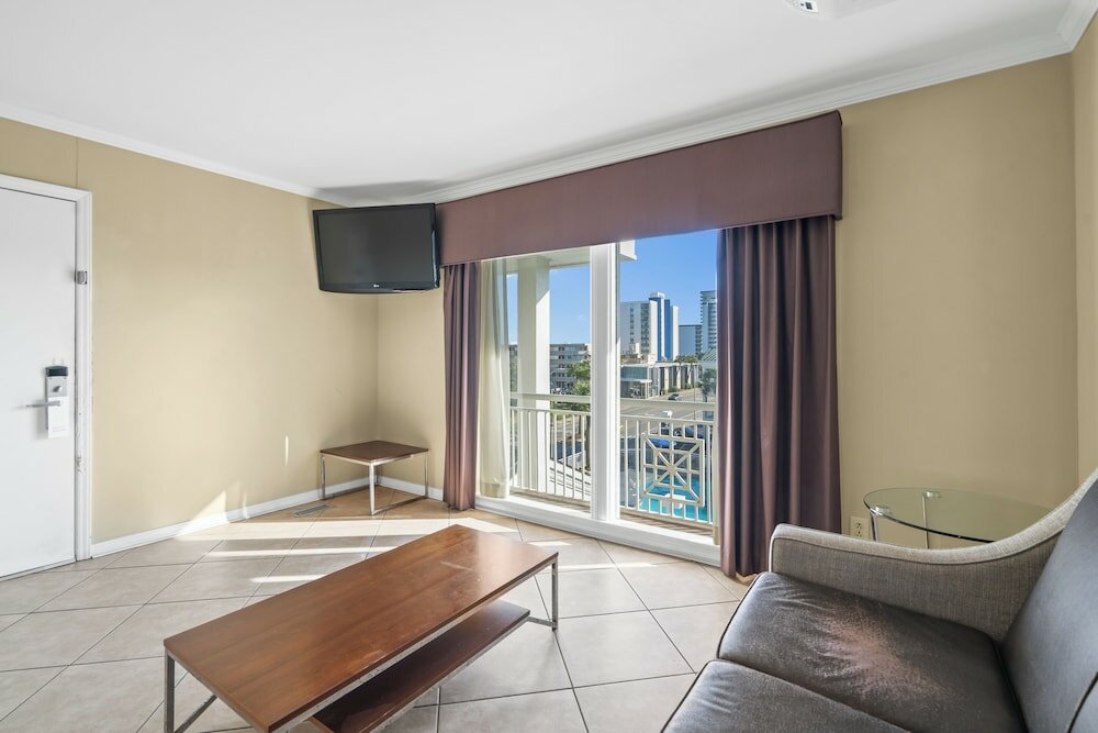 Фото The Sandbar Hotel, Trademark Collection by Wyndham