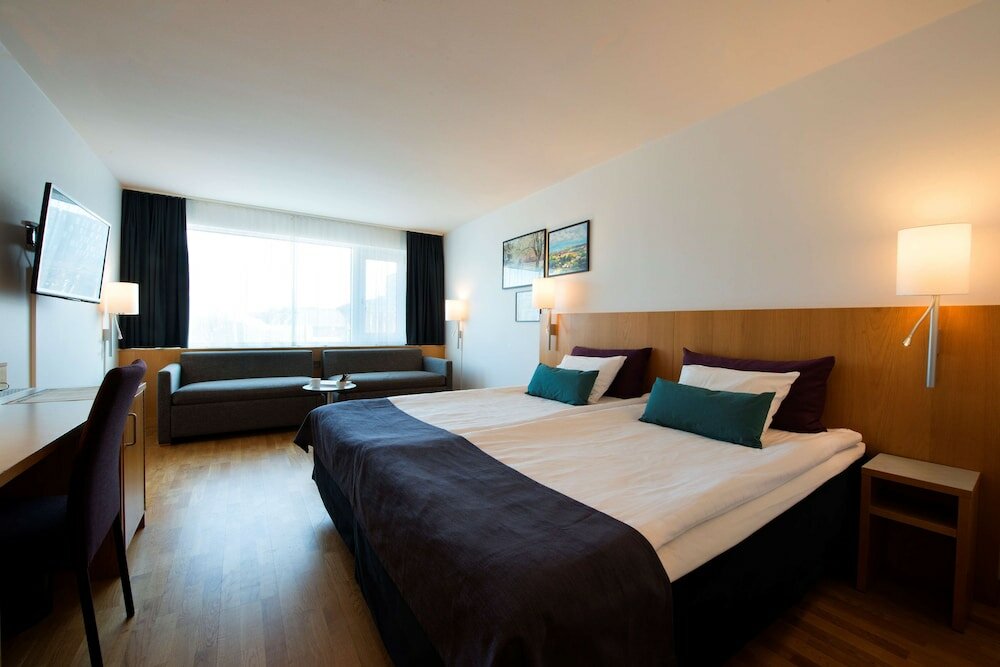 Фото отеля 2