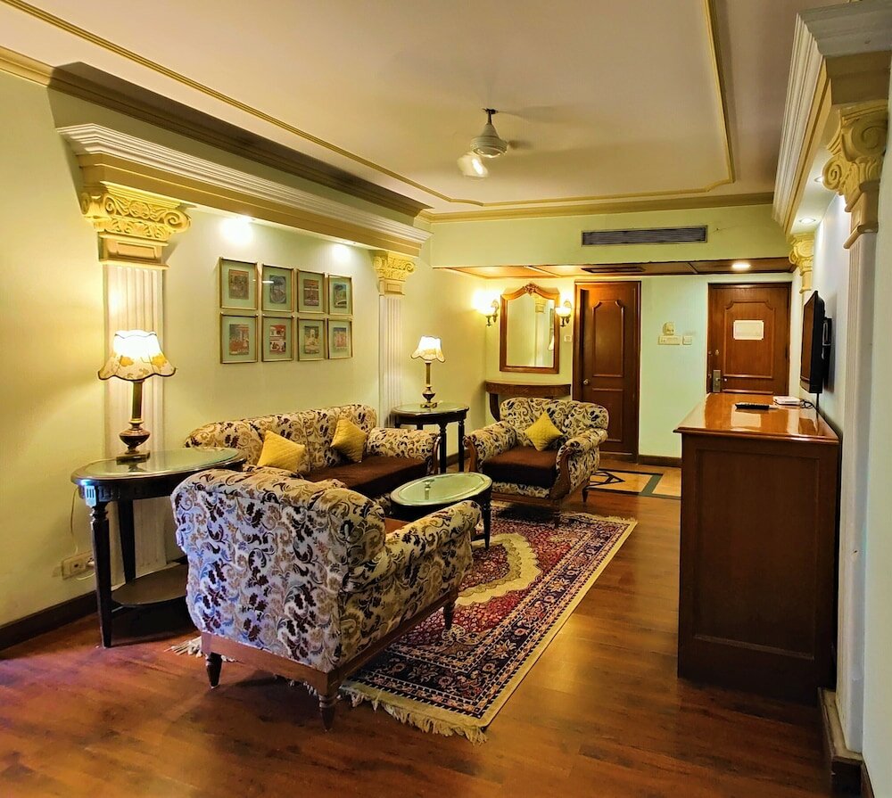 Фото Tuli International