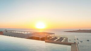 Гостиница Qawra Palace Resort & SPA