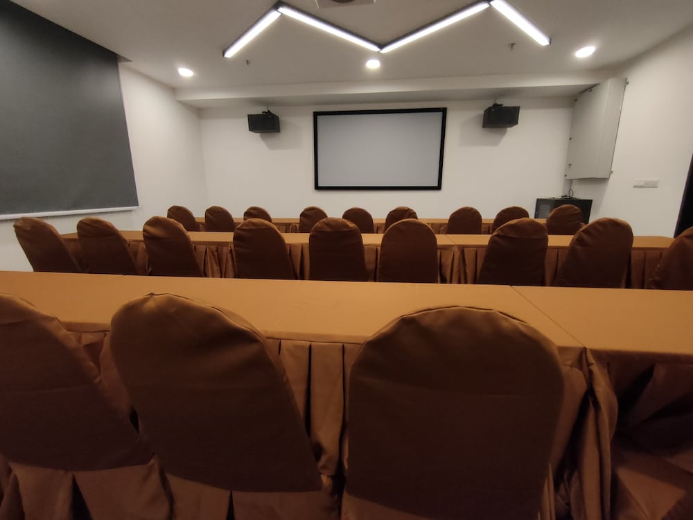 Фото Zone Hotel Ipoh