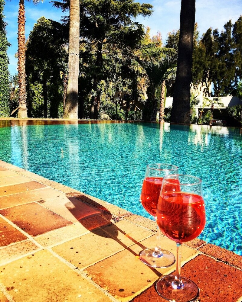 Фото Hotel des Mimosas