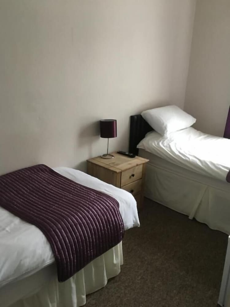 Фото The Grosvenor Guest House