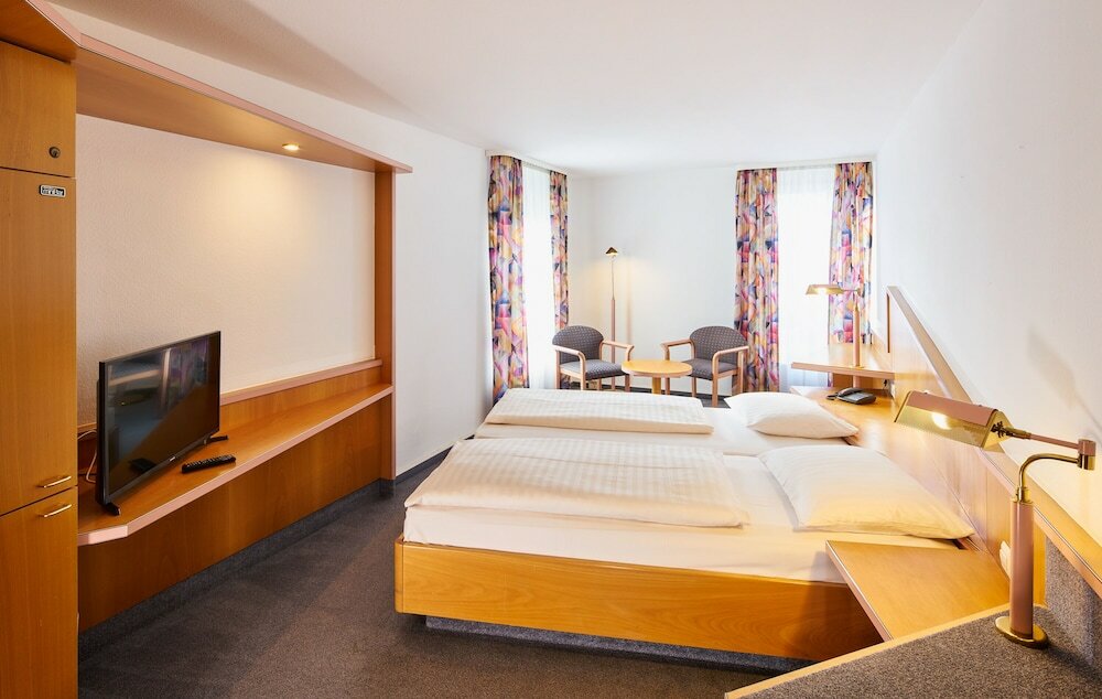 Фото Hotel Brita Stuttgart