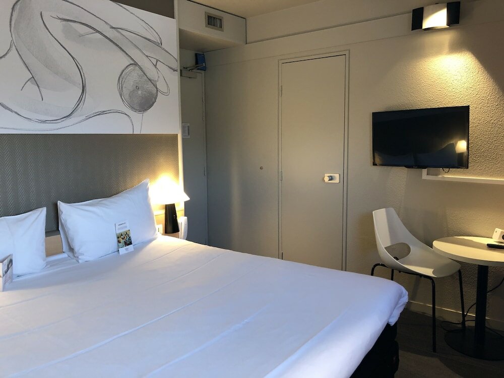 Фото Ibis Paris Porte De Montreuil