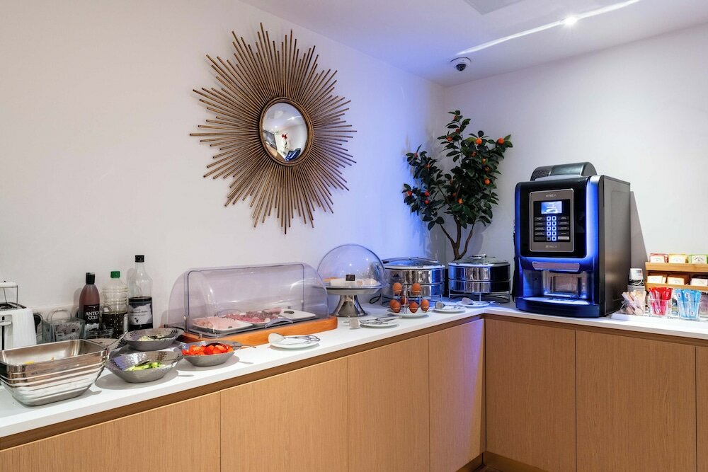 Фото Hotel Acadia Astotel