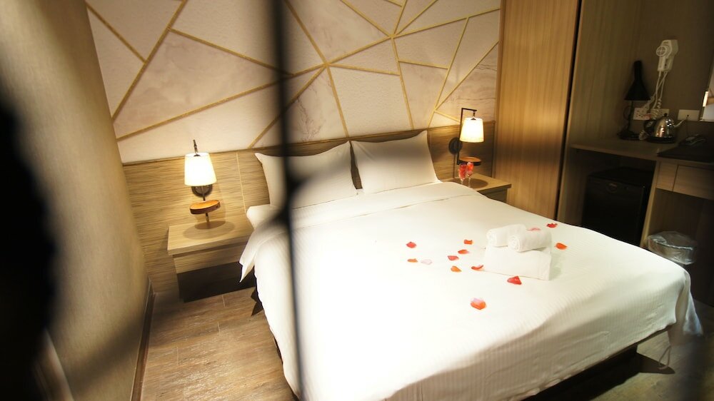 Фото Colors Infinity Inn