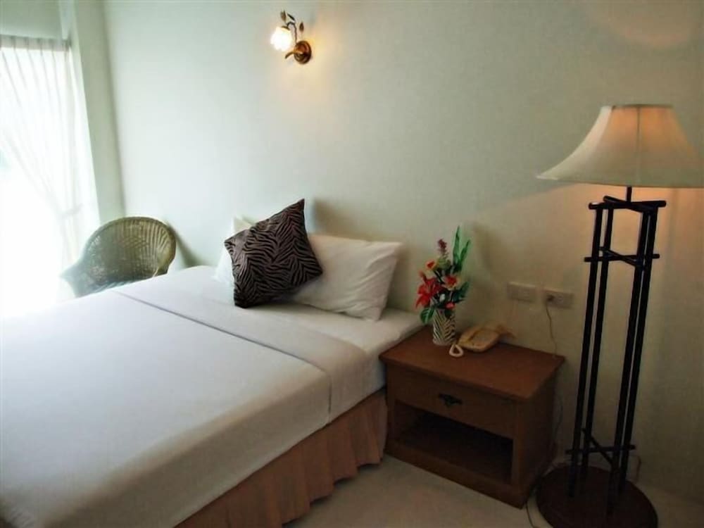 Фото Sukwilai Hotel