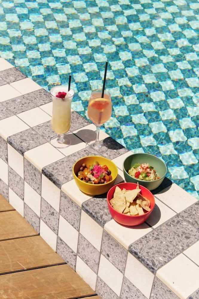 Фото The Hoxton, Poblenou