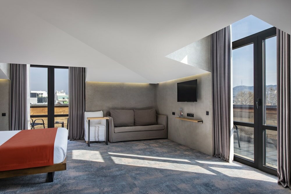Фото Iota Hotel Tbilisi