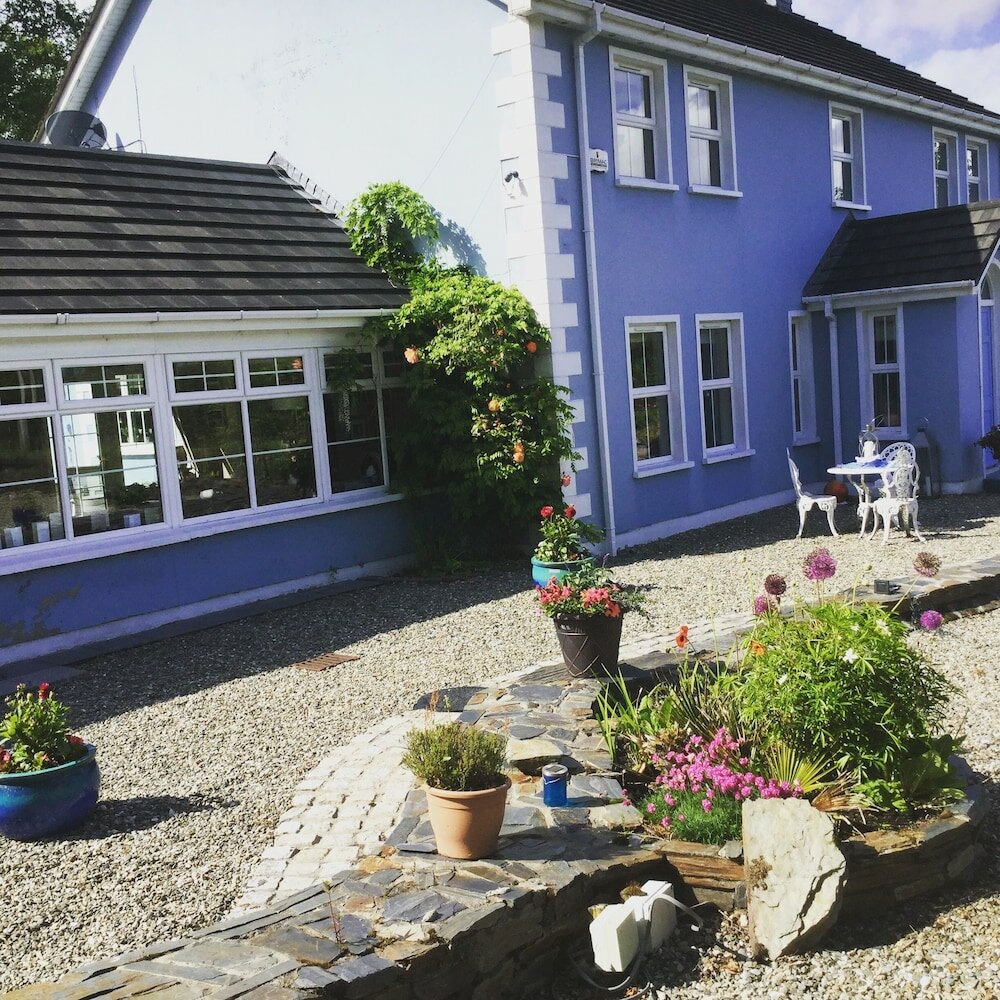 Фото Five Oaks Bed & Breakfast