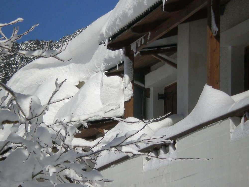 Фото Neos Omalos