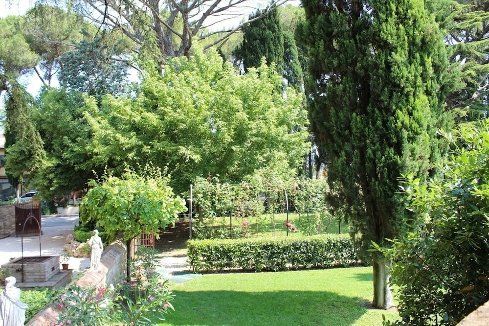 Фото Hotel Parco Dei Cavalieri