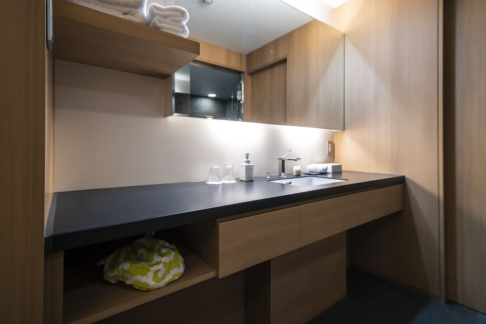 Фото Kyoto Shijo Takakura Hotel grandereverie