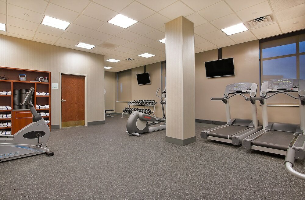 Фото Holiday Inn University Plaza-Bowling Green, an Ihg Hotel