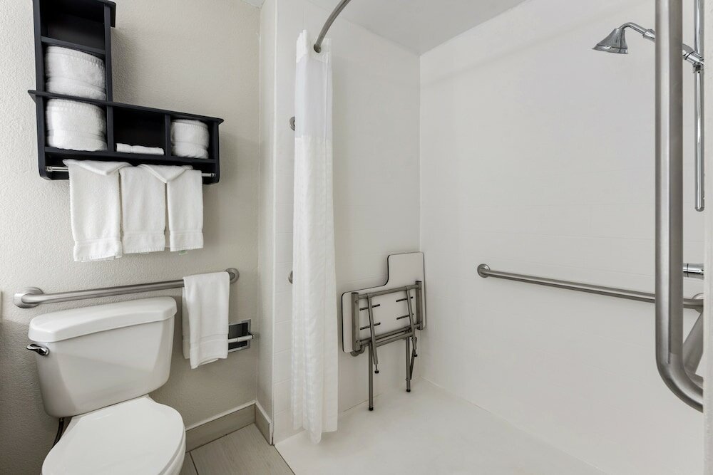 Фото Holiday Inn Express Columbus Downtown, an Ihg Hotel