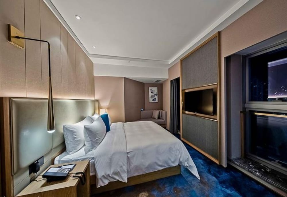 Фото Royce Hotel Shenzhen