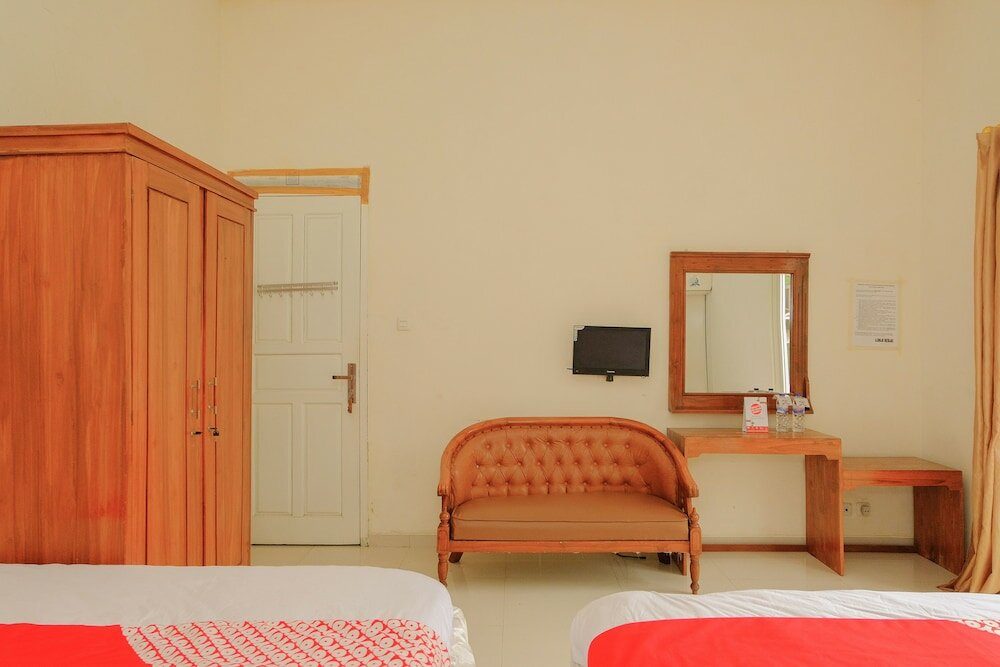 Фото Oyo 414 Loji Rejo Guest House