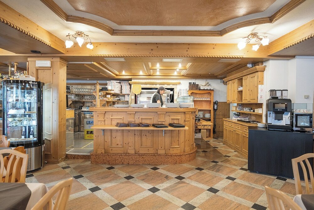 Фото Aparthotel Majestic