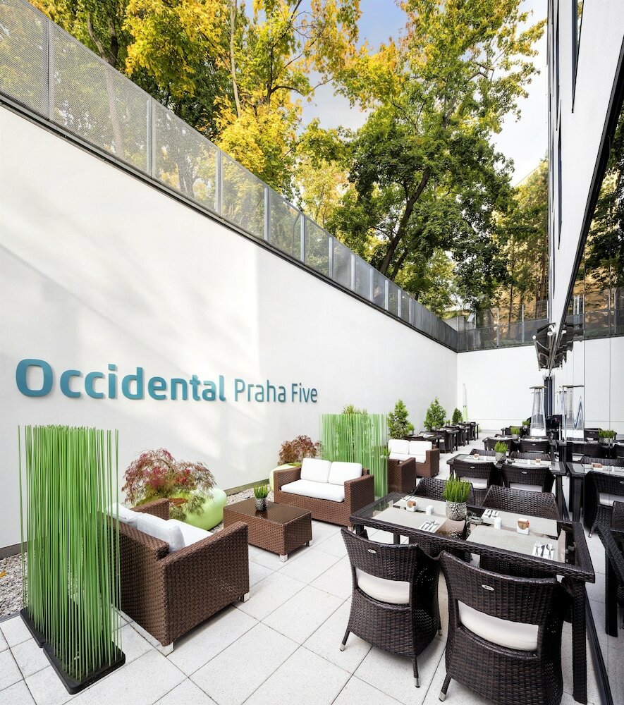 Фото Occidental Praha Five