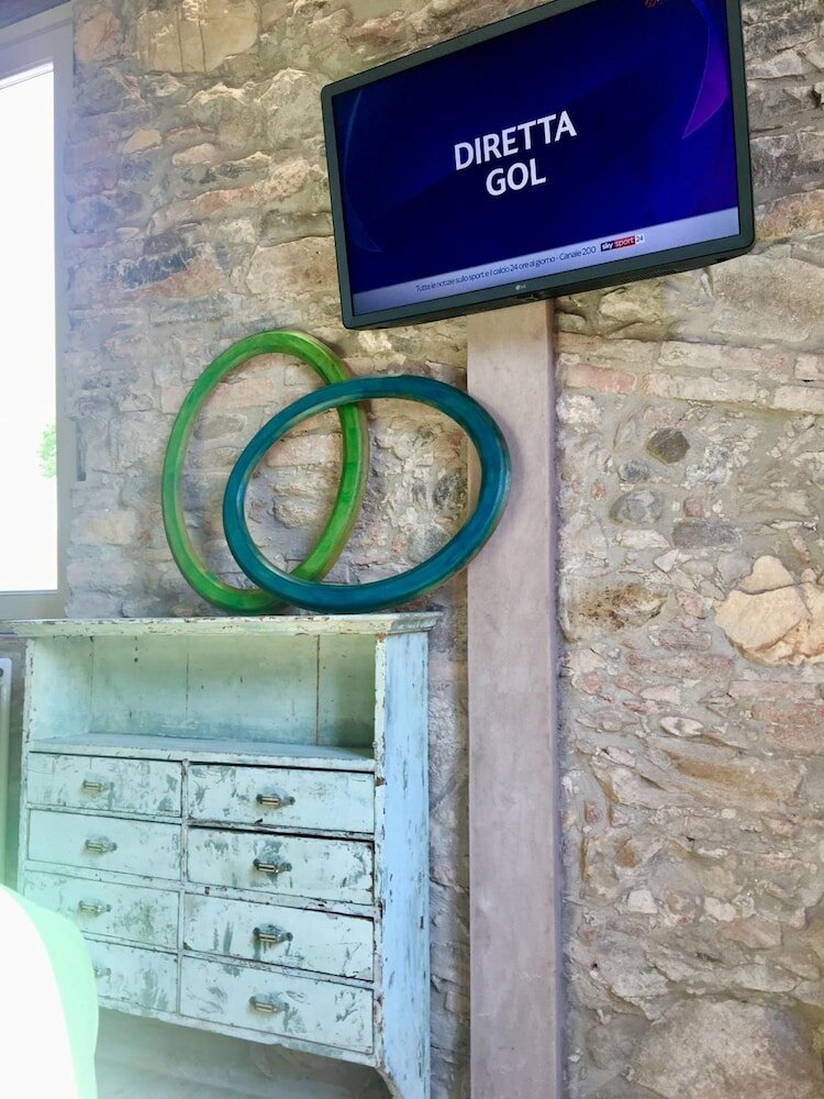 Фото Inside the wall - Santa Maria