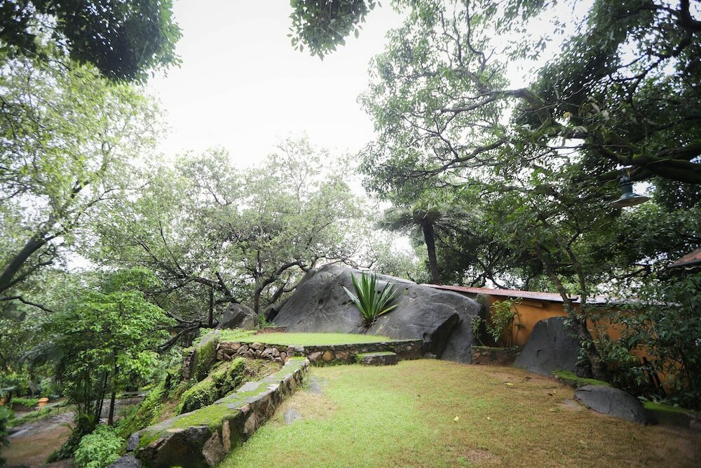 Фото WelcomHeritage Connaught House