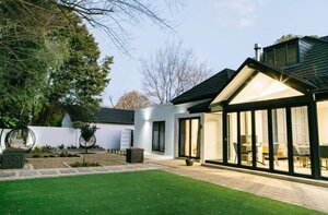 Гостиница 30 on Whites Guesthouse