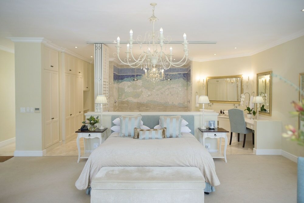 Фото The Last Word Constantia