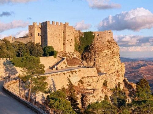 Внешний вид отеля Hotel Punta Nord - Est в Кастелламмаре-дель-Гольфо, фото 3