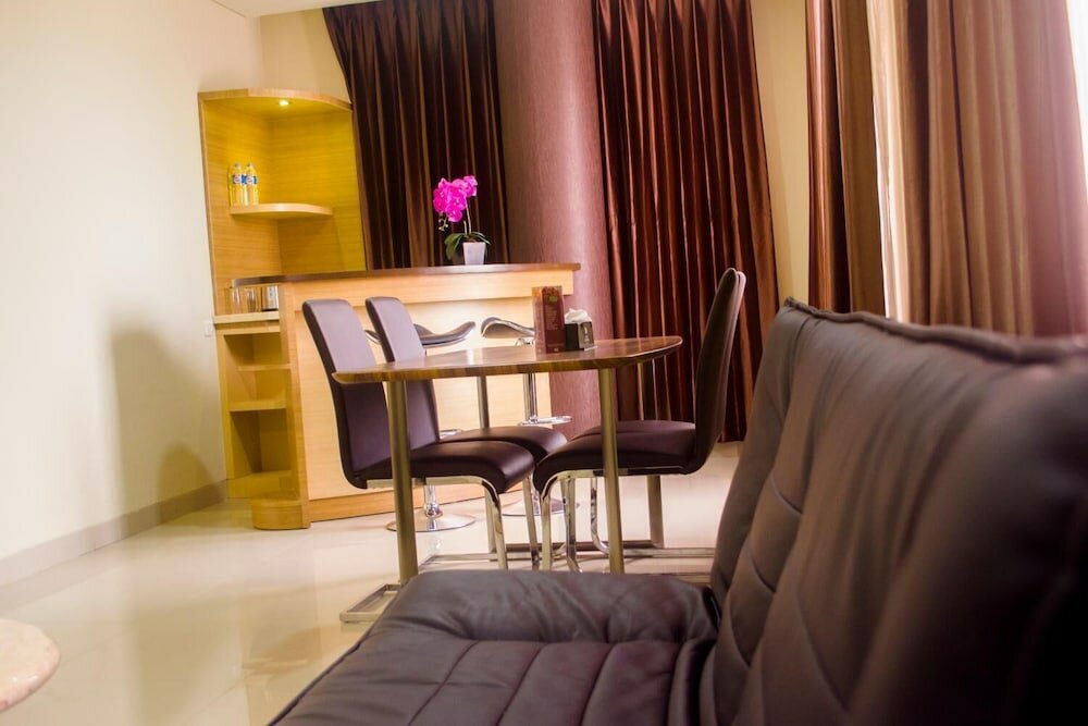 Фото Grand Parama Hotel