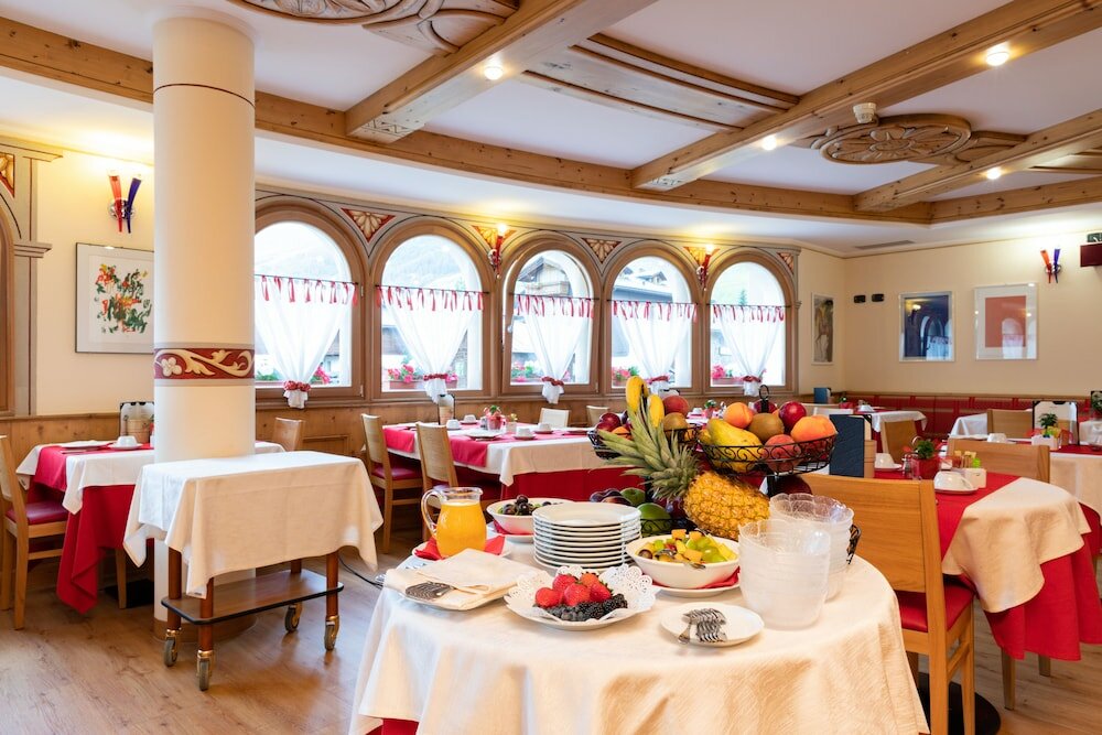 Фото Hotel Flora