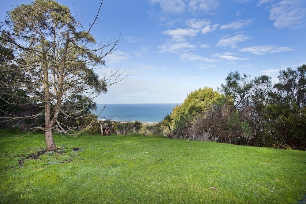 Фото Beacon Point Ocean View Villas