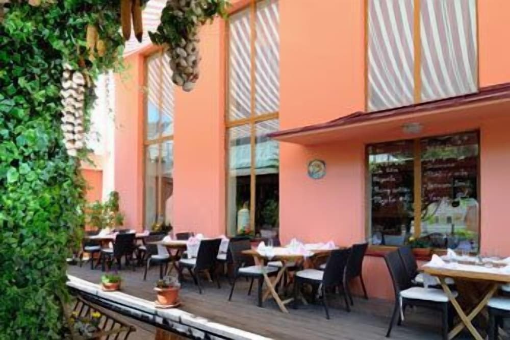 Фото Hotel Grand Matej