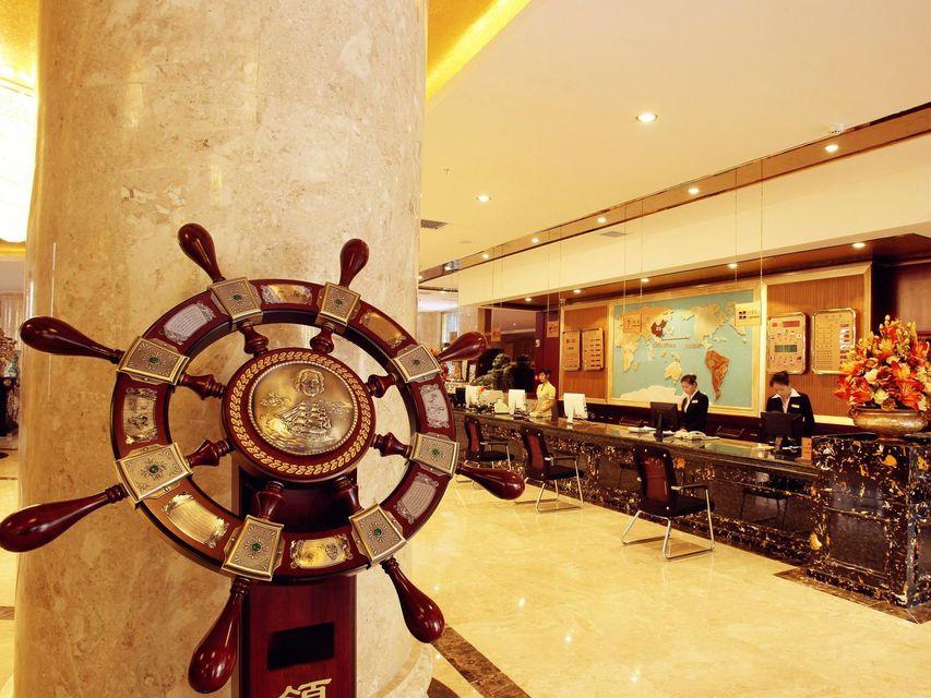 Фото Hawaii Hotel