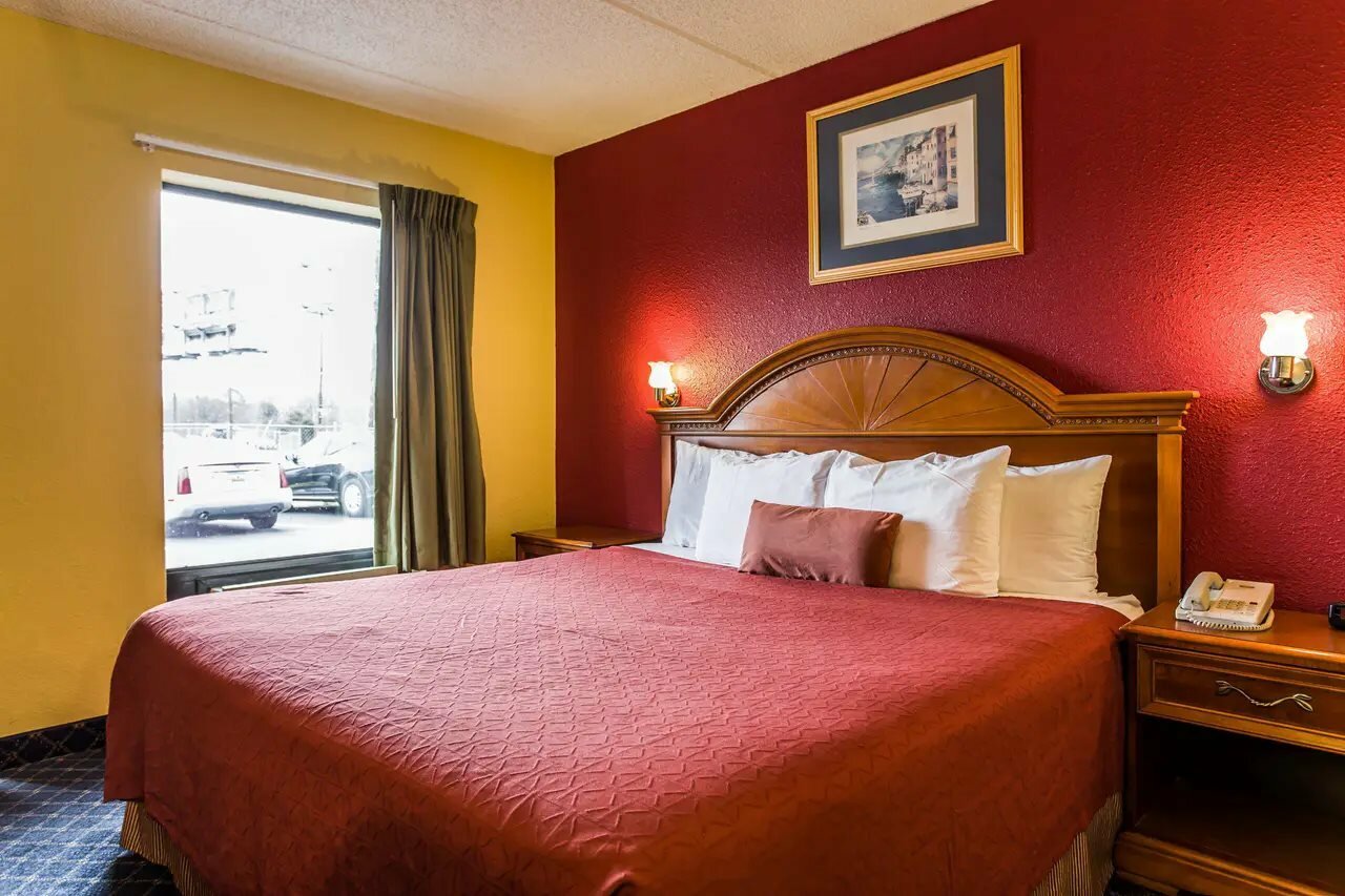 Фото отеля 2