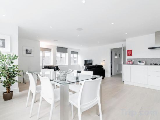 Фото Roomspace Apartments -Walpole Court