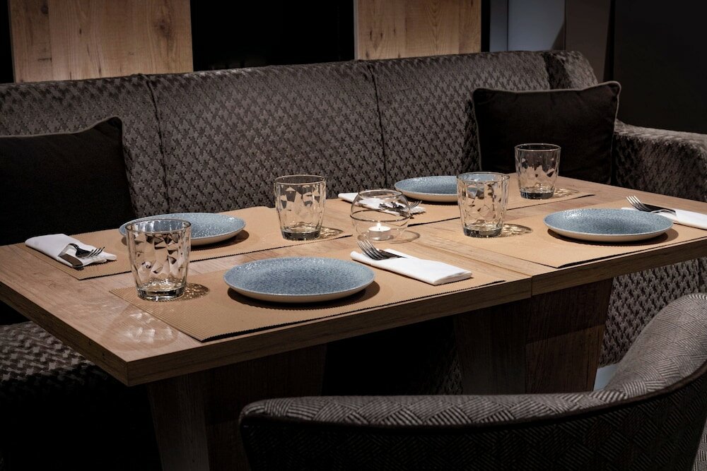 Фото Ac Hotel La Rioja by Marriott