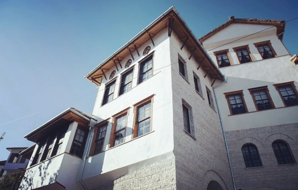 Фото Отель Argjiro