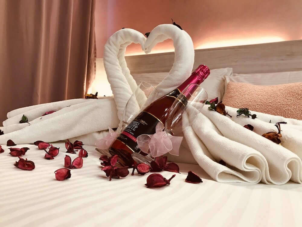 Фото Smile Hotel Danau Kota