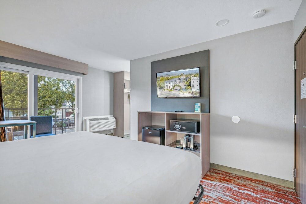 Фото Avania Inn of Santa Barbara