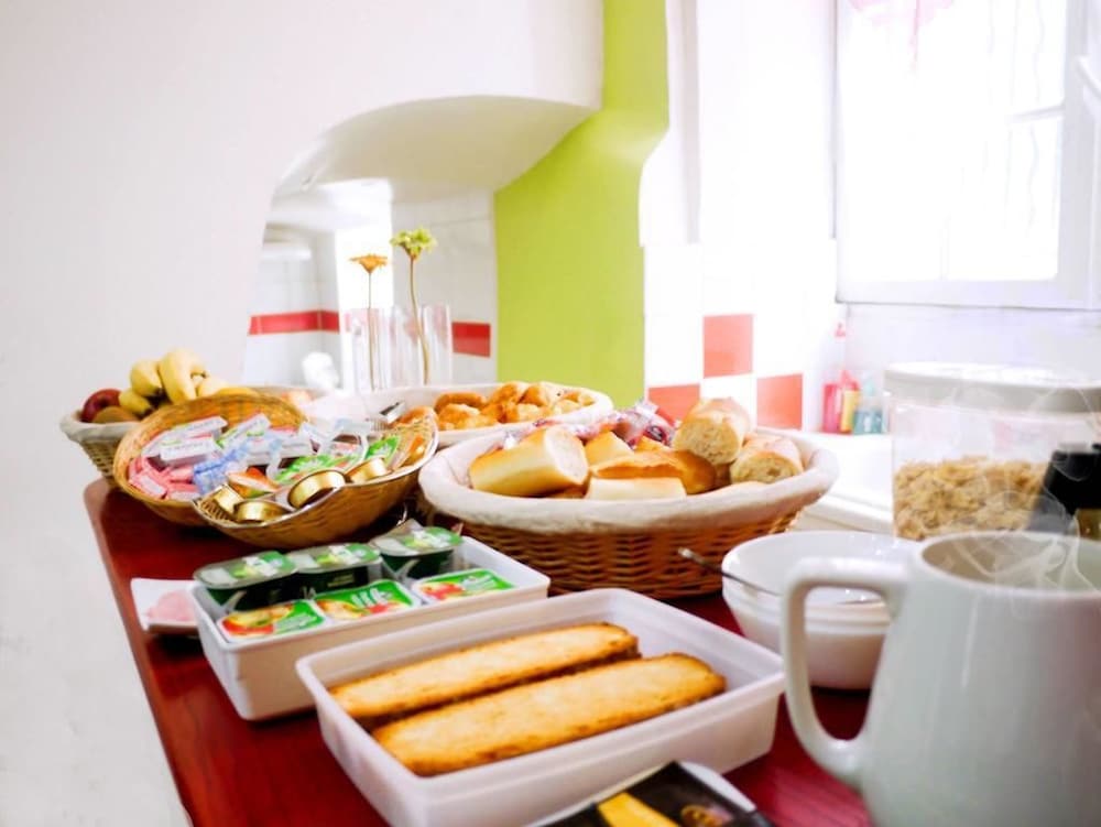 Фото Kyriad Direct Beziers Centre