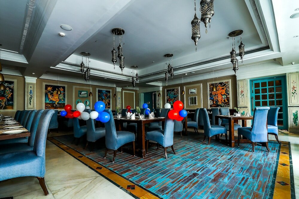 Фото Hotel Piccadily Raipur