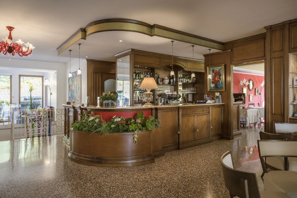 Фото Hotel Villa Madrina