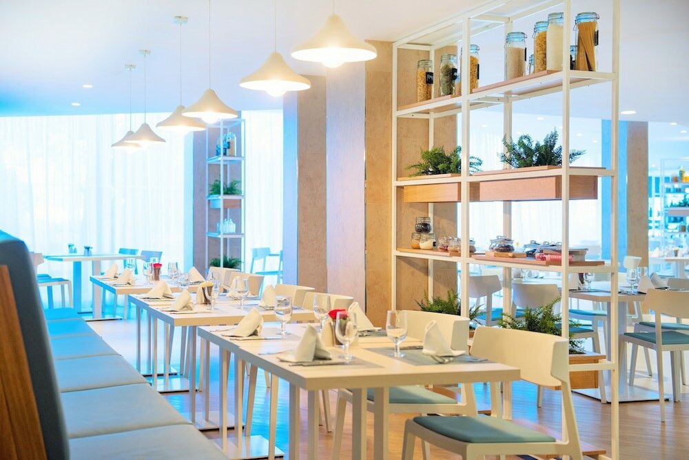 Фото Iberostar Waves Playa De Muro